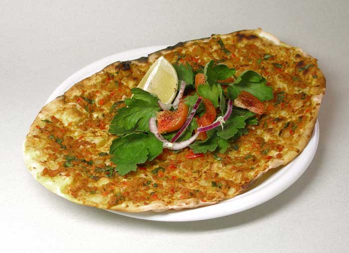 لاهماجون (Lahmacun)