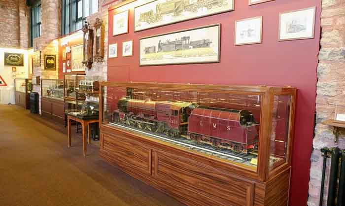 موزه راحمی کوچ