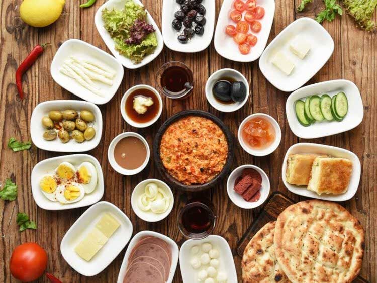 معرفی بهترین صبحانه‌های ایران