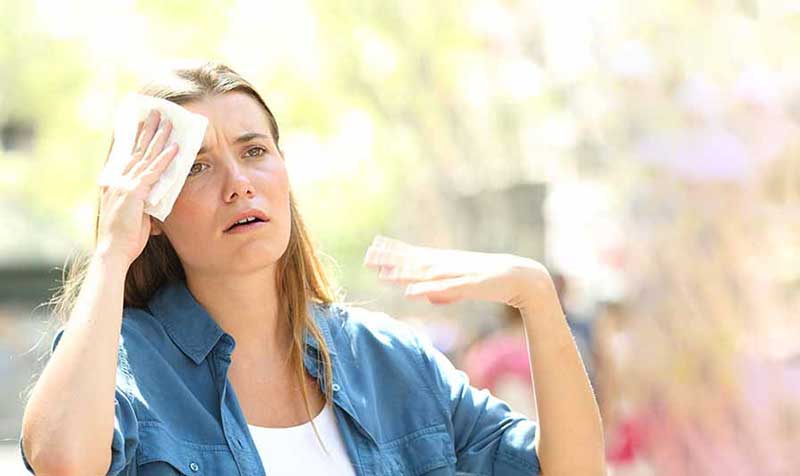 چه مواردی باعث افزایش خطر گرمازدگی میشوند؟