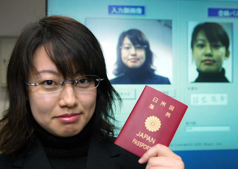 داشتن یک پاسپورت معتبر و با ارزش چه مزایایی دارد؟