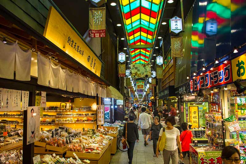 بازار نیشیکی (Nishiki Market)
