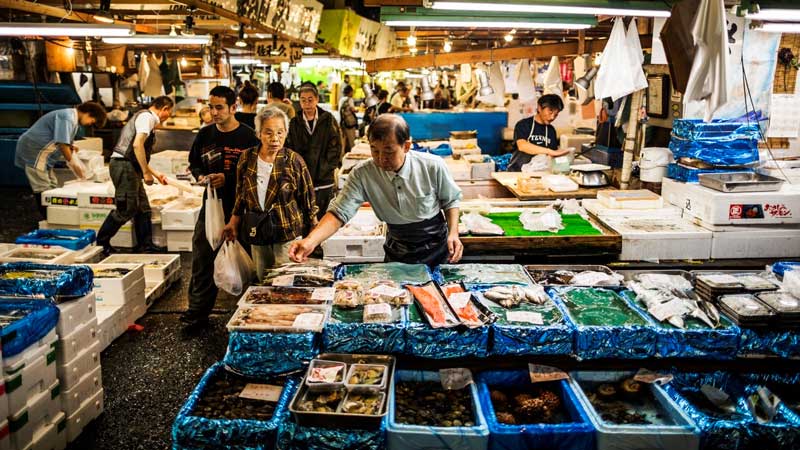 بازار تسوکیجی (Tsukiji Market)