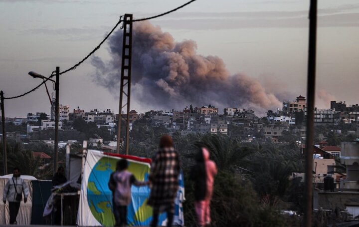 بمباران منازل مسکونی و اردوگاه های غزه توسط رژیم صهیونیستی