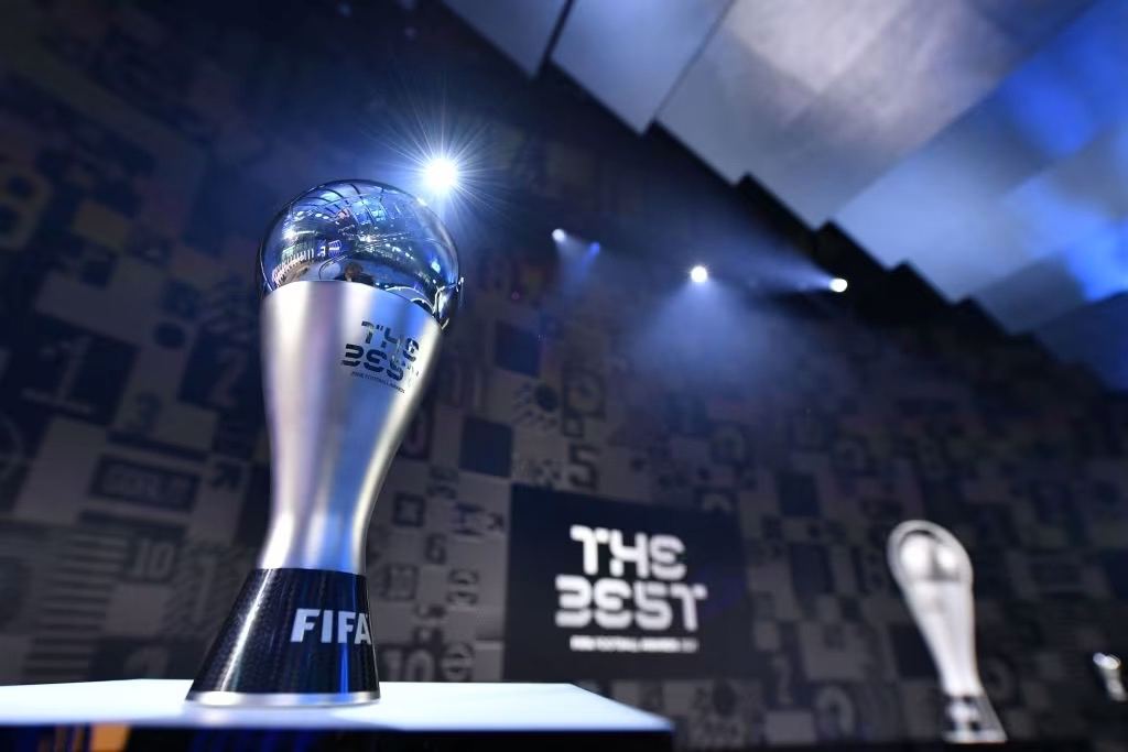 معرفی برندگان مراسم The Best فیفا 2023 | لیونل مسی بهترین بازیکن سال شد